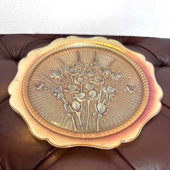 1950s Jeannette Glass Company Iris plate or tray - Picture 4 of 9